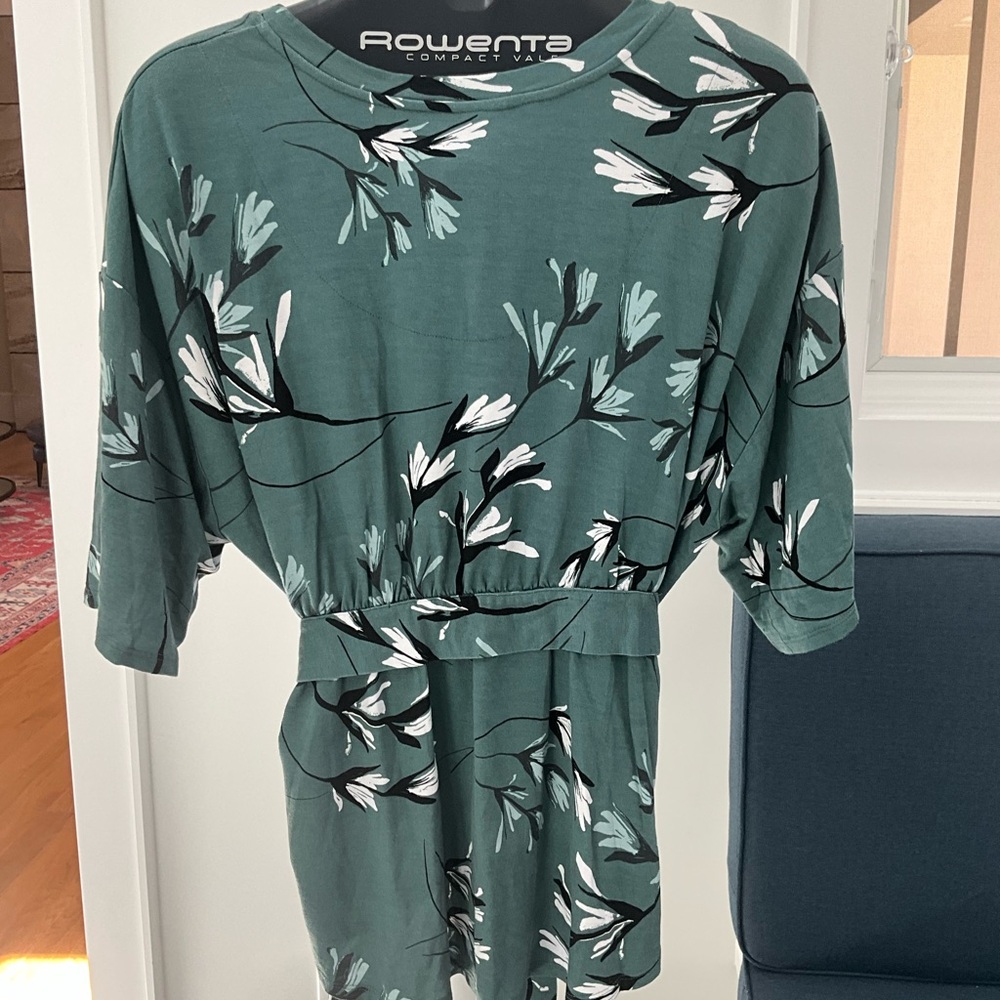 Soma  Floral Tunic Top - Picture 4 of 4